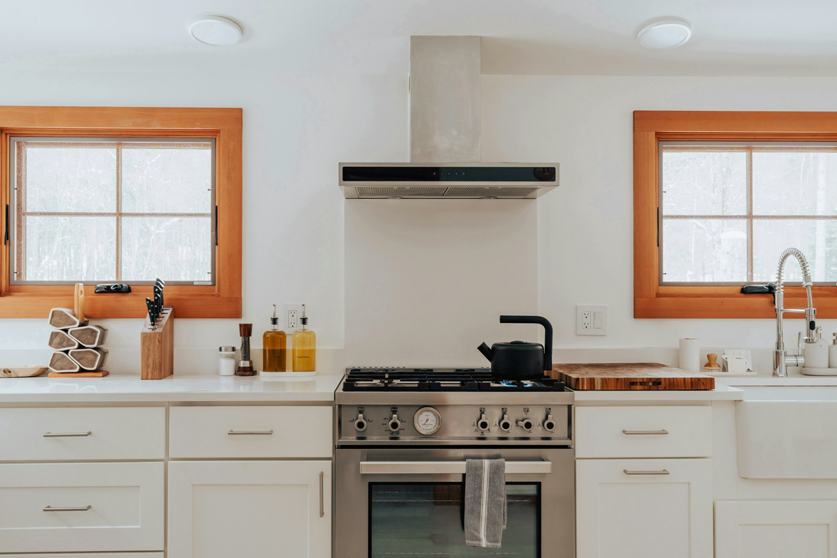 21 of the Best Movie Set Kitchens of All Time - Living Simply